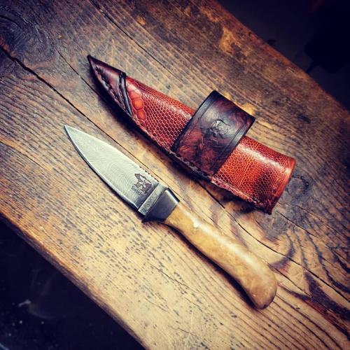 half feather EDC